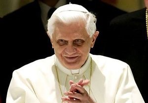 Папа Бенедикт виголосив Великоднє послання