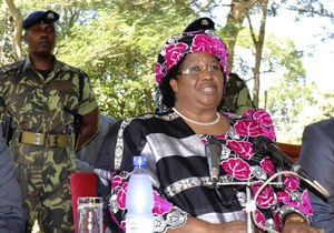 У зв язку зі смертю президента Малаві країну вперше очолила жінка