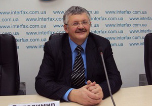 Скандальний вірш Винничука скерували на судову експертизу у Донецьк