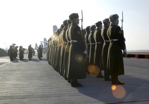 В Україні планують скасувати строкову службу в армії до 2017 року - ЗМІ