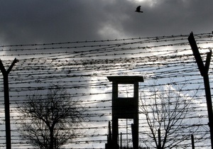 У Росії ув’язнений скоїв втечу з колонії суворого режиму на вертольоті