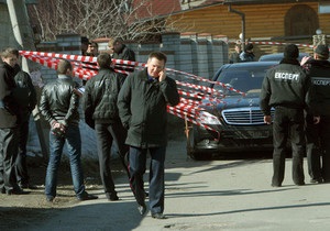 Єдиний свідок, який може опізнати осіб, що стріляли у київського банкіра, лежить у реанімації