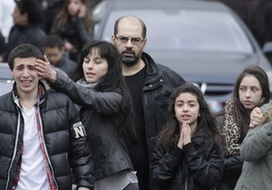 Поліція Франції вважає, що, можливо, на школу напав ісламіст або ультраправий