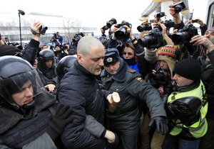 Московська поліція відпустила затриманих біля Останкіно демонстрантів