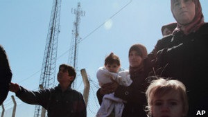 Сирія закладає міни вздовж шляхів на кордоні, які використовують біженці