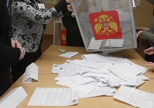 У Нижньому Новгороді виявили близько тисячі виборчих бюлетенів в сміттєвому баку