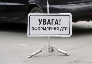 У Харківській області на Ростовській трасі зіткнулися два авто: троє людей загинули