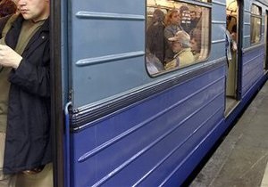 У київській мерії уточнили, що нові проїзні в метро ввели лише для студентів КПІ