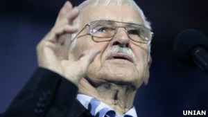 Українські інтелектуали ініціюють створення національного круглого столу