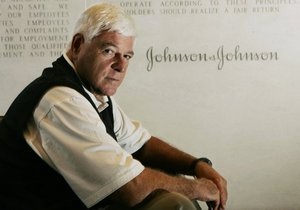 Гендиректор Johnson & Johnson піде у відставку
