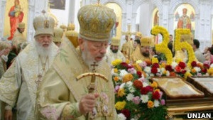 Українська служба БІ-бі-сі: В УПЦ МП -  корпоративний  конфлікт, що загрожує розколом