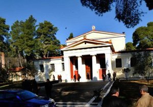 У Греції пограбували музей античних Олімпійських Ігор