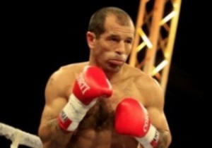 Аргентинського боксера дискваліфікували за загрозу життю рефері