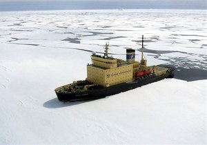 У льодах Азовського моря застрягло 20 суден