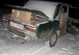 Контрабандисти везли з Молдови до Одеської області 9 тис. пачок сигарет у Жигулі