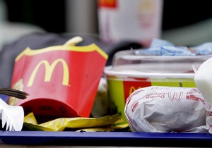 В Австралії працівник McDonald s облив відвідувача гарячою олією