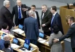 Перепалка у Держдумі РФ: ЄР не скаржитиметься на Жириновського у комісію з етики