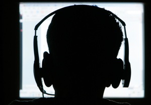 Ъ: Рада може дозволити вилучати неліцензійний інтернет-контент тільки за рішенням суду