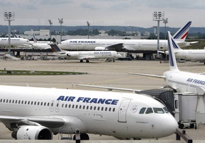 Через страйк Air France скасовує десятки рейсів