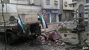 Сирійські активісти заявляють про бомбардування Хомса