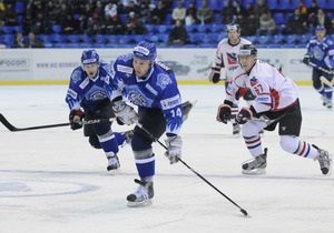 Львівські хокеїсти сенсаційно переграли Донбас, Сокіл іде у відрив