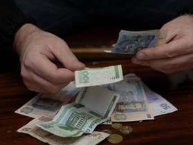 Ъ: В Україні різко зменшилася кількість фальшивих гривень