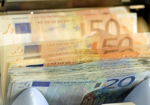 Тиждень на міжбанку відкрився зростанням котирувань євро