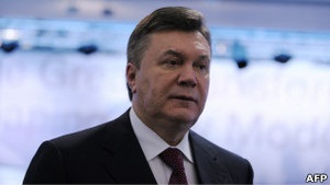 Янукович обіцяє декриміналізувати статтю Тимошенко