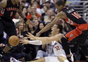 NBA: Клипперс обыграли Торонто, Нью-Джерси победил Шарлотт