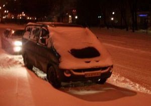 У Запорізькій області близько 300 автомобілів опинилися у сніговій пастці