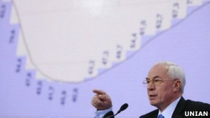 Азаров сподівається на вдалі переговори і з Газпромом, і з МВФ