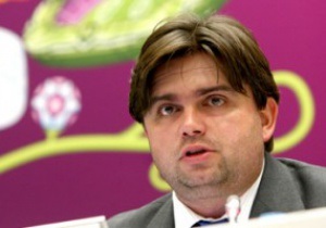 МОК Евро-2012: Украина хочет на время отменить визовый режим с Хорватией