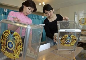 Двом лідерам казахської опозиції заборонили брати участь у виборах
