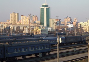 У каси київського вокзалу в переддень новорічних свят повернули рекордну кількість квитків