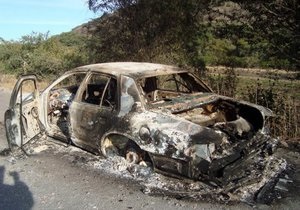 У багажнику спаленої машини в Мексиці знайшли тіло 18-річного американця