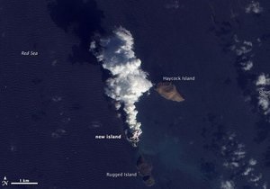 Супутник NASA сфотографував народження острова в Червоному морі