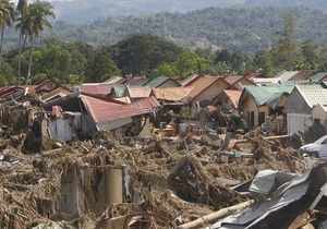 Кількість жертв тропічного шторму на Філіппінах перевищила 1200 осіб