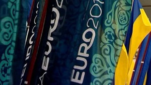   Україна для гостей   - путівник до Євро-2012 іноземними мовами
