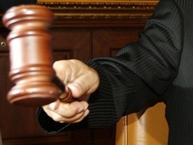 Суд амністував одного з підсудних у справі про розтрату газу RosUkrEnergo