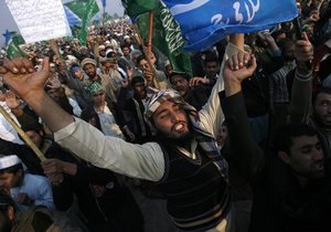 У Пакистані на антиамериканську демонстрацію вийшли 70 тисяч людей