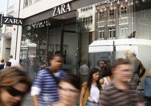 Продажі Zara зросли майже на 10%. Більш серйозному зростанню завадила криза і теплий листопад