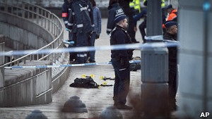 Поліція Льєжа встановлює мотив нападника