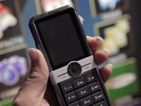 Мобільний оператор налякав мешканців США закликом ховатися в укриття