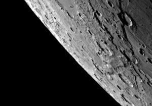 Вчені: Зіткнення з астероїдом загальмувало і розвернуло Меркурій