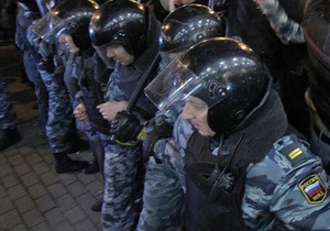 У Хабаровську поліція затримала учасників мітингу через десять хвилин після його початку