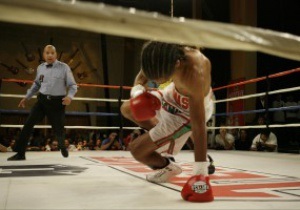 Мексиканский боксер признался в симуляции нокаута