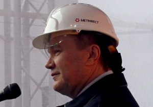 Янукович не приїхав на зустріч із чорнобильцями у Донецьк, йому довелося терміново відлетіти – губернатор