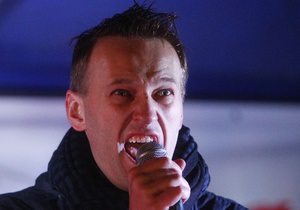 Блогера Навального засудили до 15 діб арешту