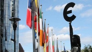 Рейтинги S&P послаблюють євро