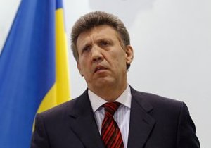 Ківалов: Костусєв ще не написав заяву про відставку